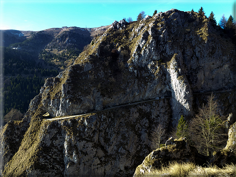 foto Da Possagno a Cima Grappa